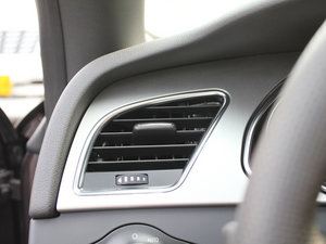 2010��2.0TFSI Cabriolet �п؅^