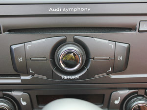 2010��2.0TFSI Cabriolet �п؅^