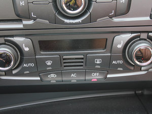 2010��2.0TFSI Cabriolet �п؅^