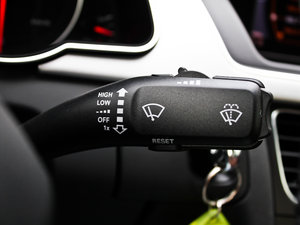 20102.0T Coupe п؅^