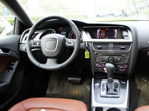 20102.0T Coupe п؅^