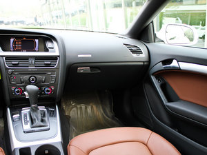 20102.0T Coupe п؅^