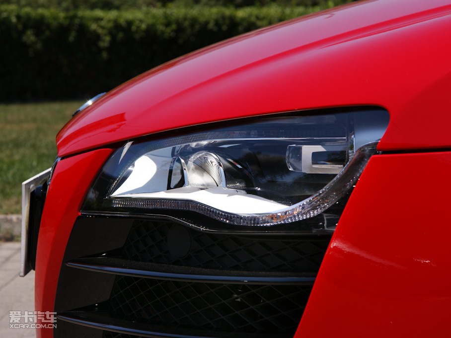 2010WR8 Coupe 5.2 FSI