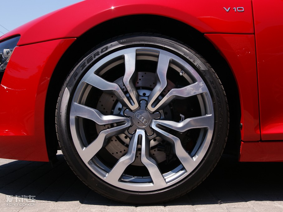 2010WR8 Coupe 5.2 FSI