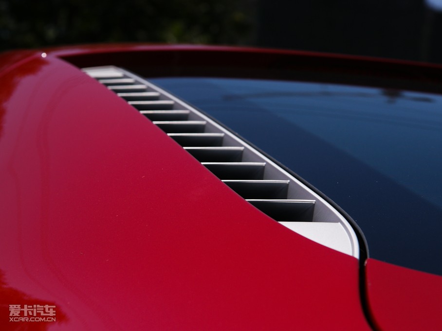 2010?yun)WR8 Coupe 5.2 FSI