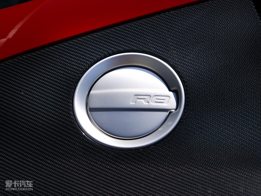 2010?yun)WR8 Coupe 5.2 FSI