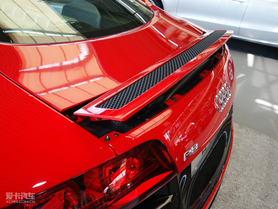 2010WR8 Coupe 5.2 FSI