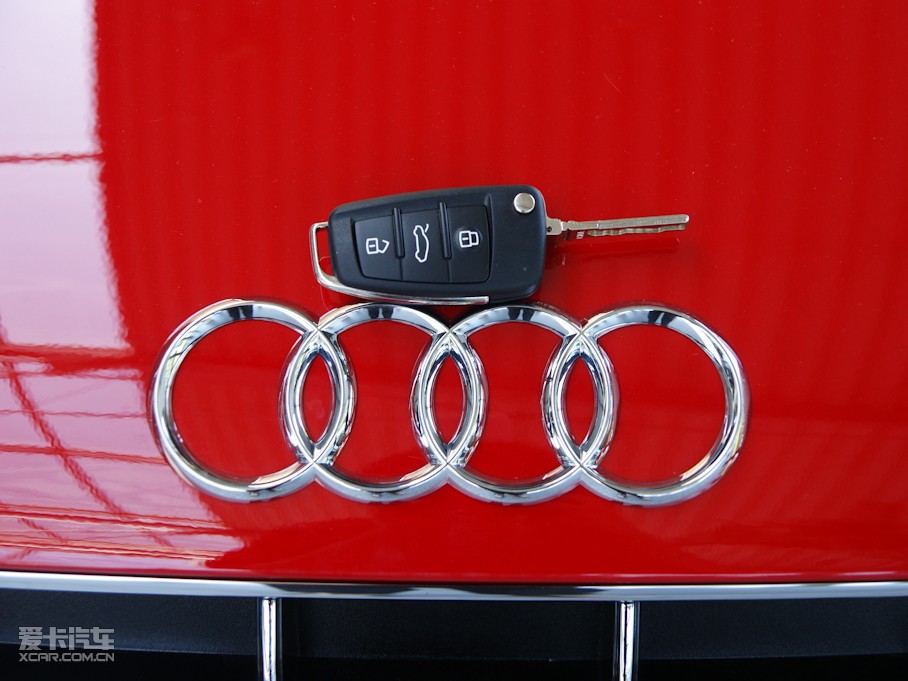 2010WR8 Coupe 5.2 FSI