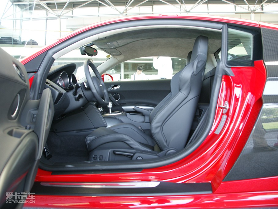 2010WR8 Coupe 5.2 FSI