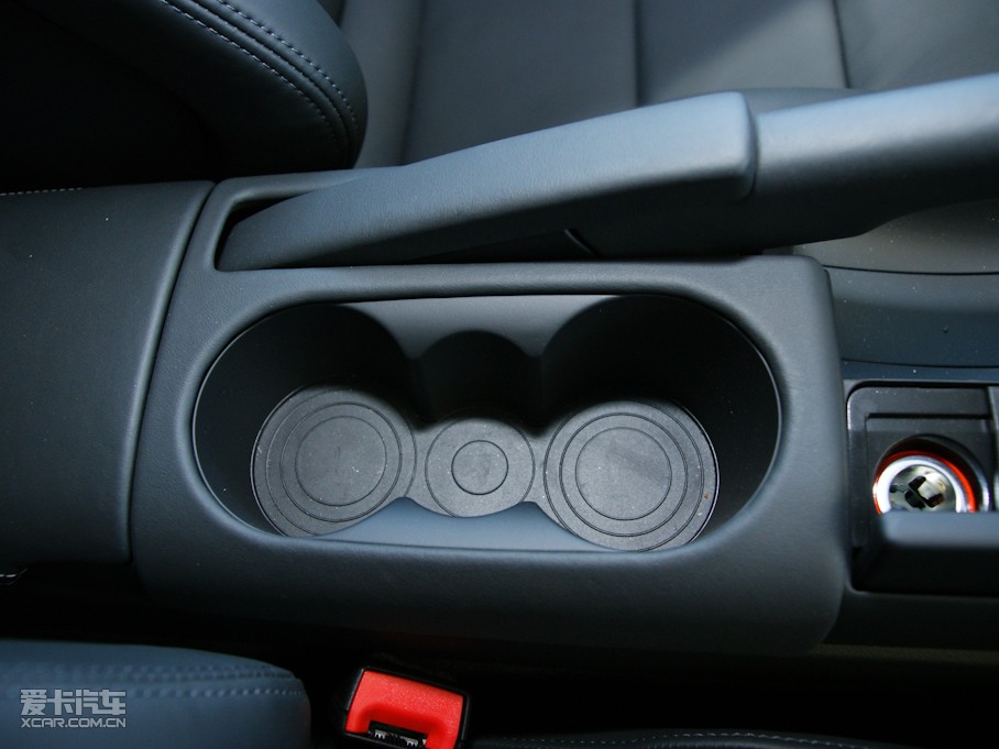 2010?yun)WR8 Coupe 5.2 FSI