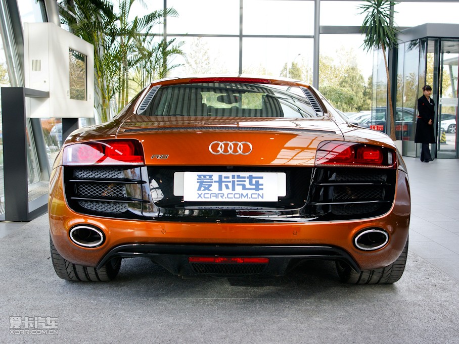 2010WR8 Coupe 5.2 FSI