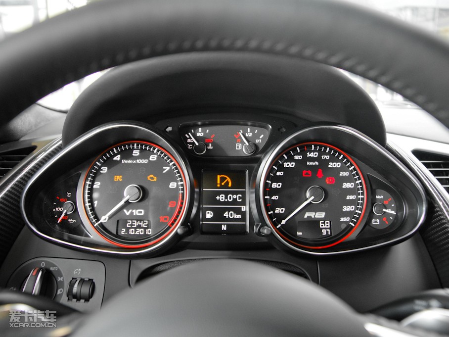 2010WR8 Coupe 5.2 FSI