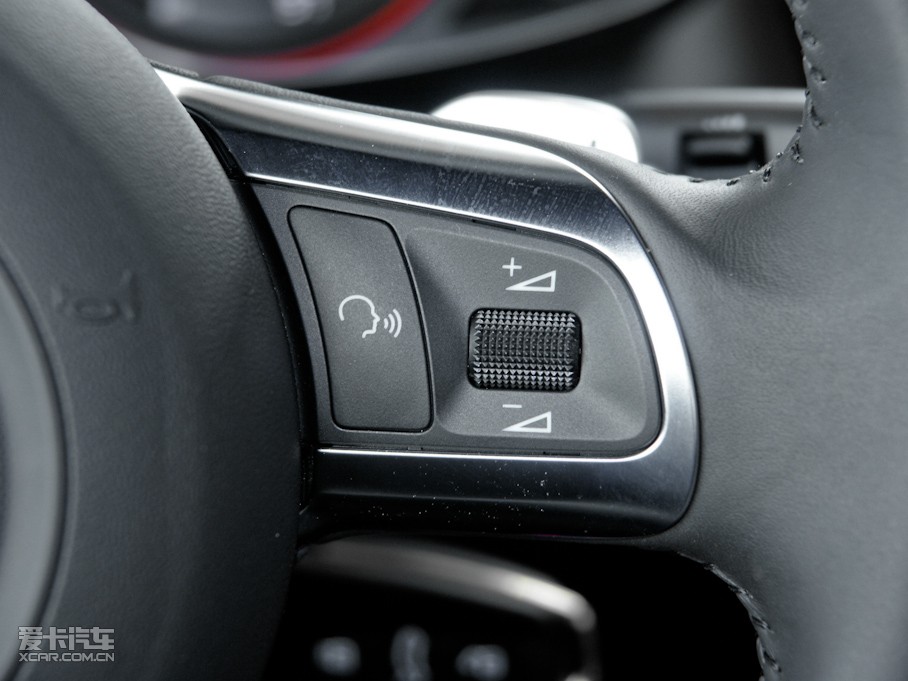 2010?yun)WR8 Coupe 5.2 FSI