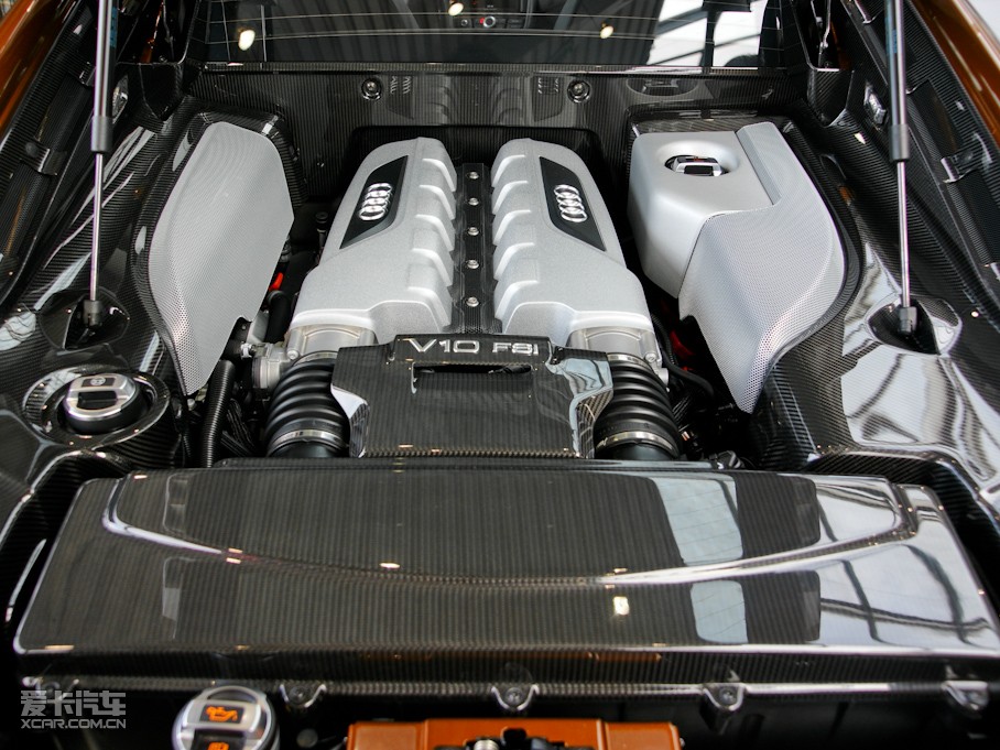 2010WR8 Coupe 5.2 FSI