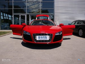 2010款Coupe 5.2 FSI 车门全开