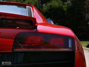 2010款Coupe 5.2 FSI 尾灯