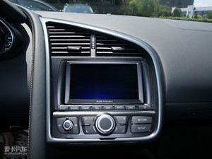 2010款Coupe 5.2 FSI 中控台