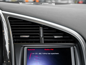 2010Coupe 5.2 FSI п؅^