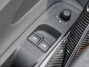 2010Coupe 5.2 FSI п؅^