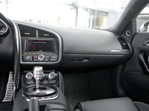 2010Coupe 5.2 FSI п؅^