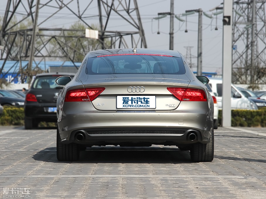 2012��W��A7 3.0TFSI quattro���A��