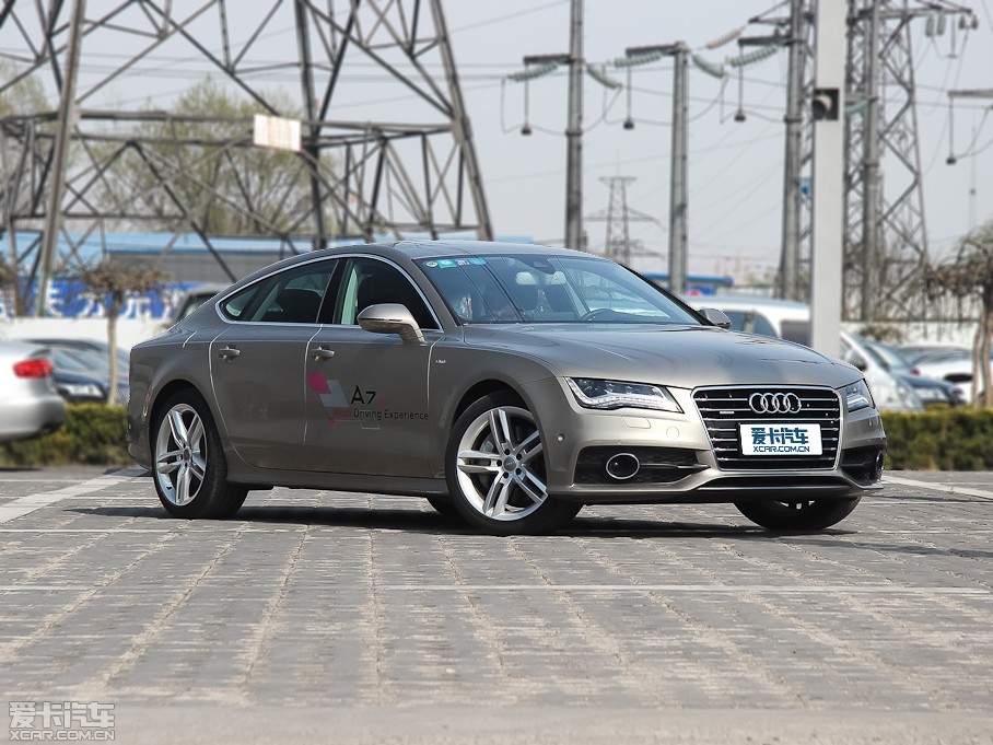 2012��W��A7 3.0TFSI quattro���A��
