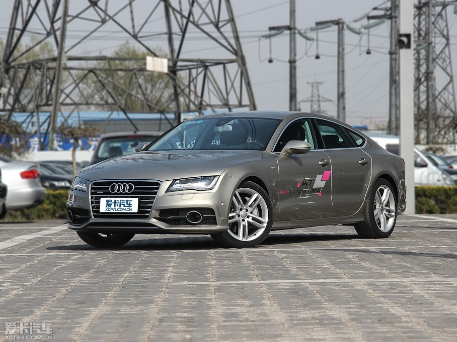 2012��W��A7 3.0TFSI quattro���A��