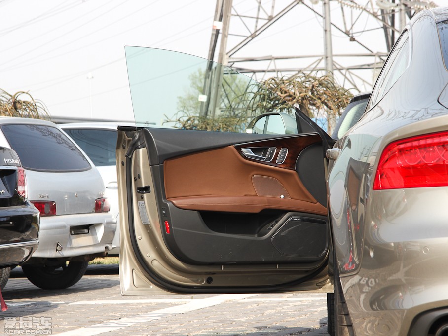 2012WA7 3.0TFSI quattroA