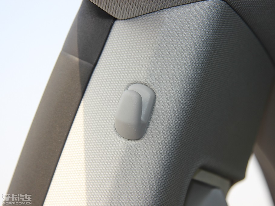 2012?yun)WA7 3.0TFSI quattroA