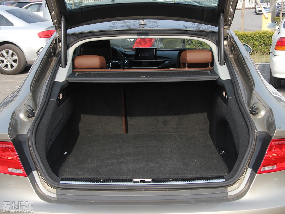 2012?yun)WA7 3.0TFSI quattroA