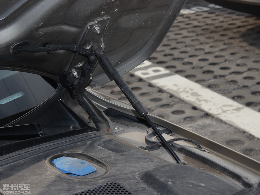 2012��?yu��n)W��A7 3.0TFSI quattro���A��