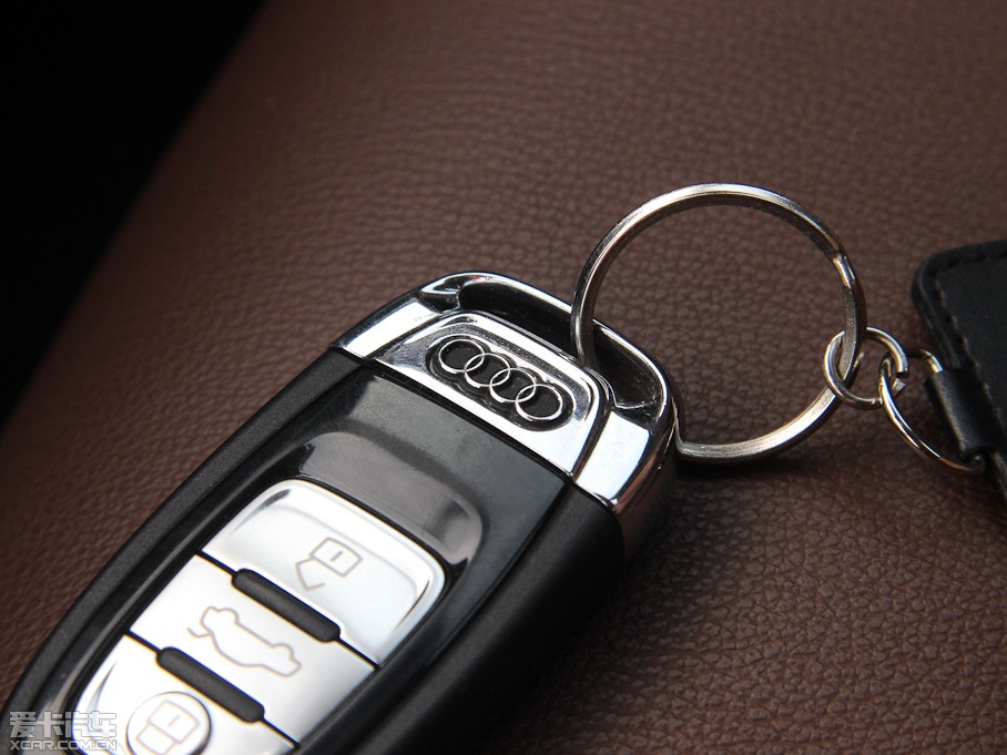 2012��W��A7 3.0TFSI quattro���A��