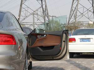 20123.0TFSI quattroA g