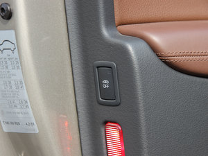 20123.0TFSI quattroA п؅^