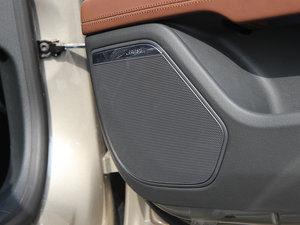 20123.0TFSI quattroA п؅^