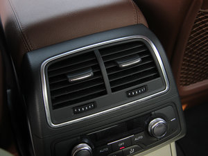 20123.0TFSI quattroA п؅^