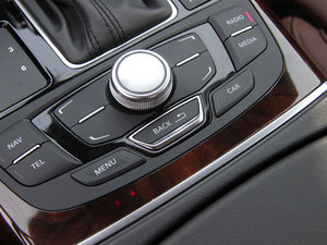 20123.0TFSI quattroA п؅^