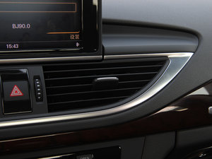 20123.0TFSI quattroA п؅^