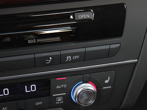 20123.0TFSI quattroA п؅^