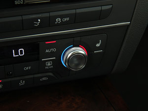 20123.0TFSI quattroA п؅^