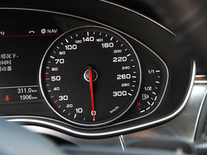 20123.0TFSI quattroA п؅^