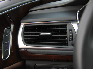 20123.0TFSI quattroA п؅^