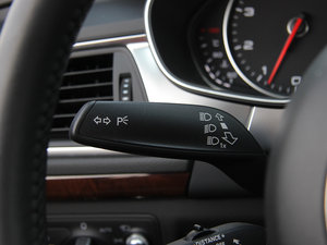 20123.0TFSI quattroA п؅^