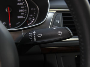 20123.0TFSI quattroA п؅^