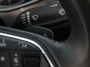 20123.0TFSI quattroA п؅^