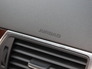 20123.0TFSI quattroA п؅^