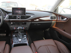 20123.0TFSI quattroA п؅^