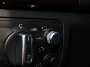 20123.0TFSI quattroA п؅^