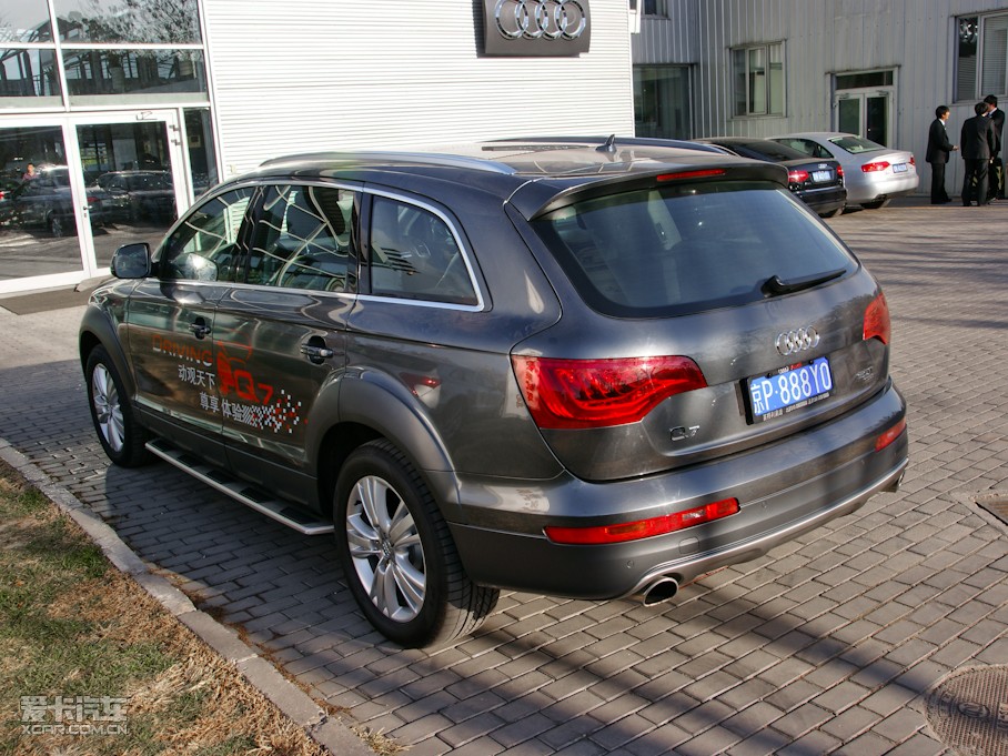 2011?yun)WQ7 3.0TFSI m͵͹ʰ