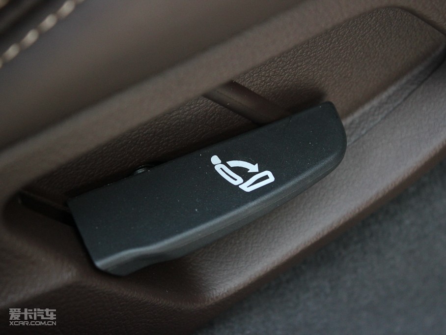 2011?yun)WQ7 3.0TFSI ͵͹ʰ